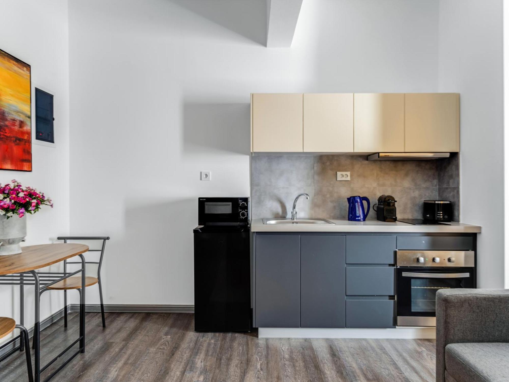 Yalarent Luxury Apartments In The Heart Of The City Atenas Exterior foto