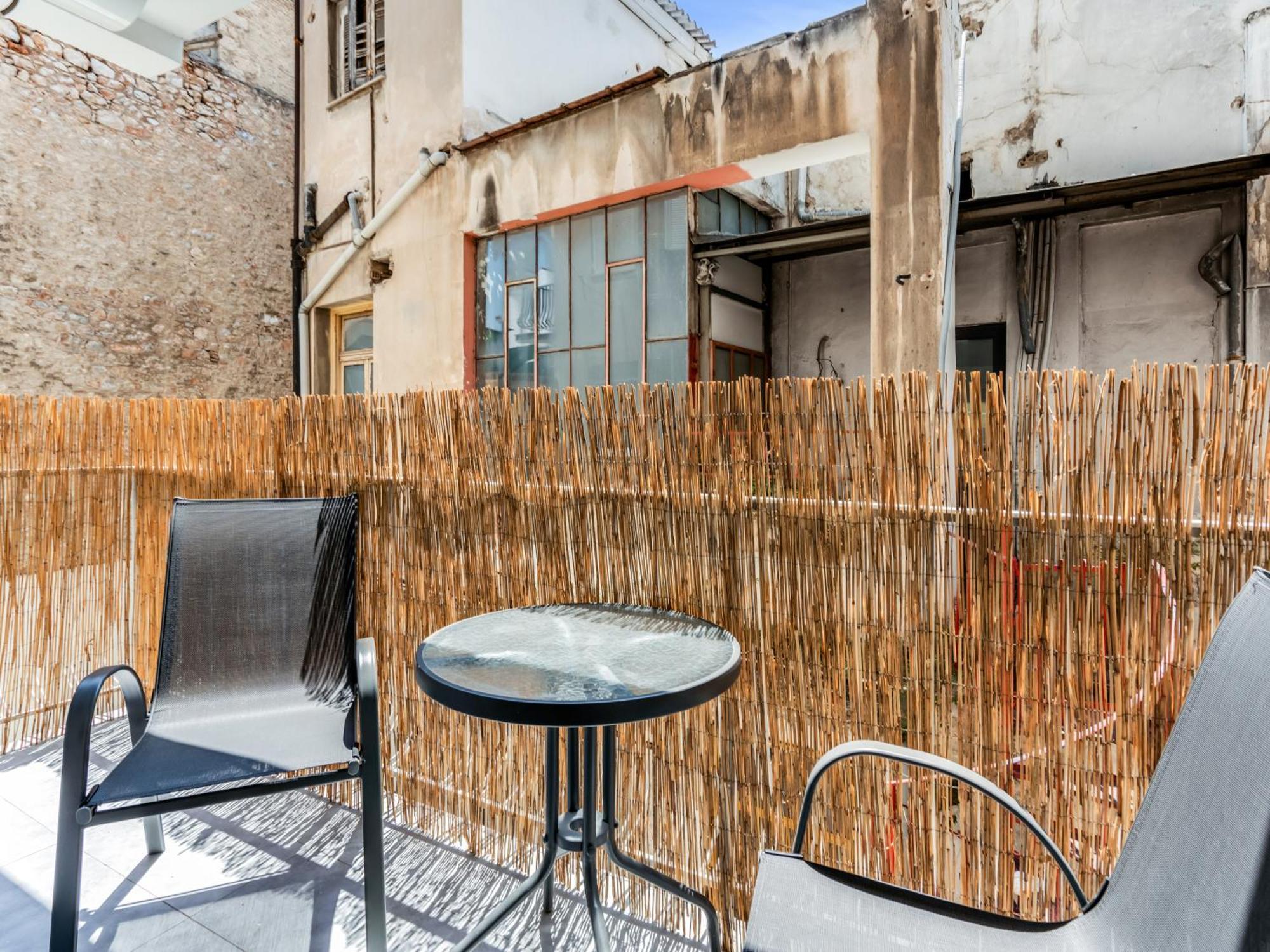 Yalarent Luxury Apartments In The Heart Of The City Atenas Exterior foto